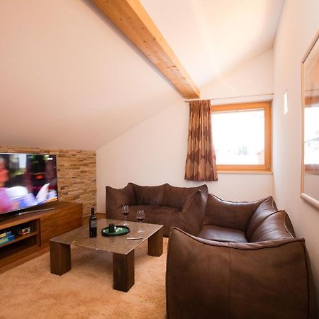 Alpenappartement Bergkoenig Warth  Esterno foto